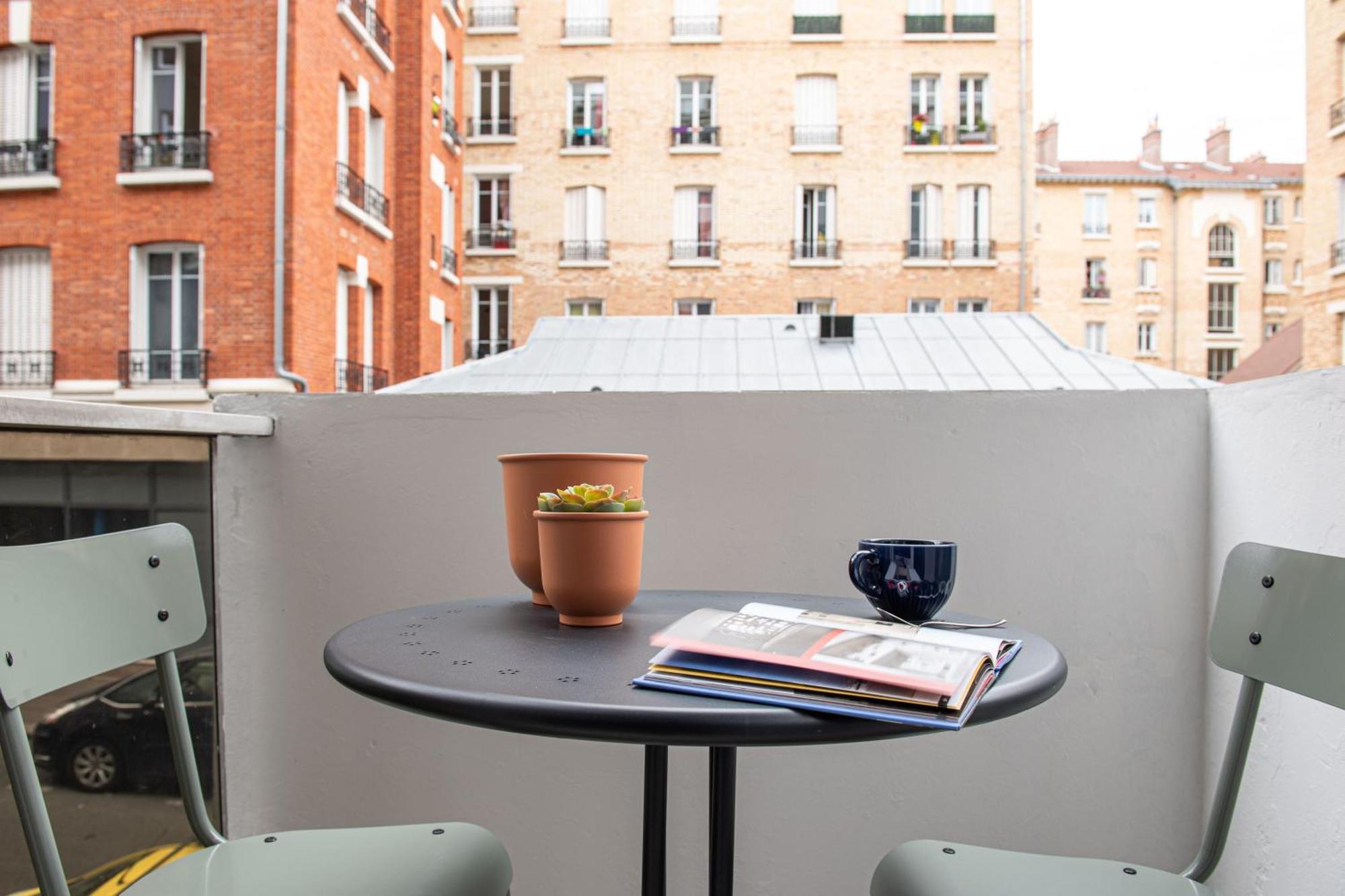 New - Appt Style Le Corbusier Avec Balcon - 8 Pers Lägenhet Paris Exteriör bild